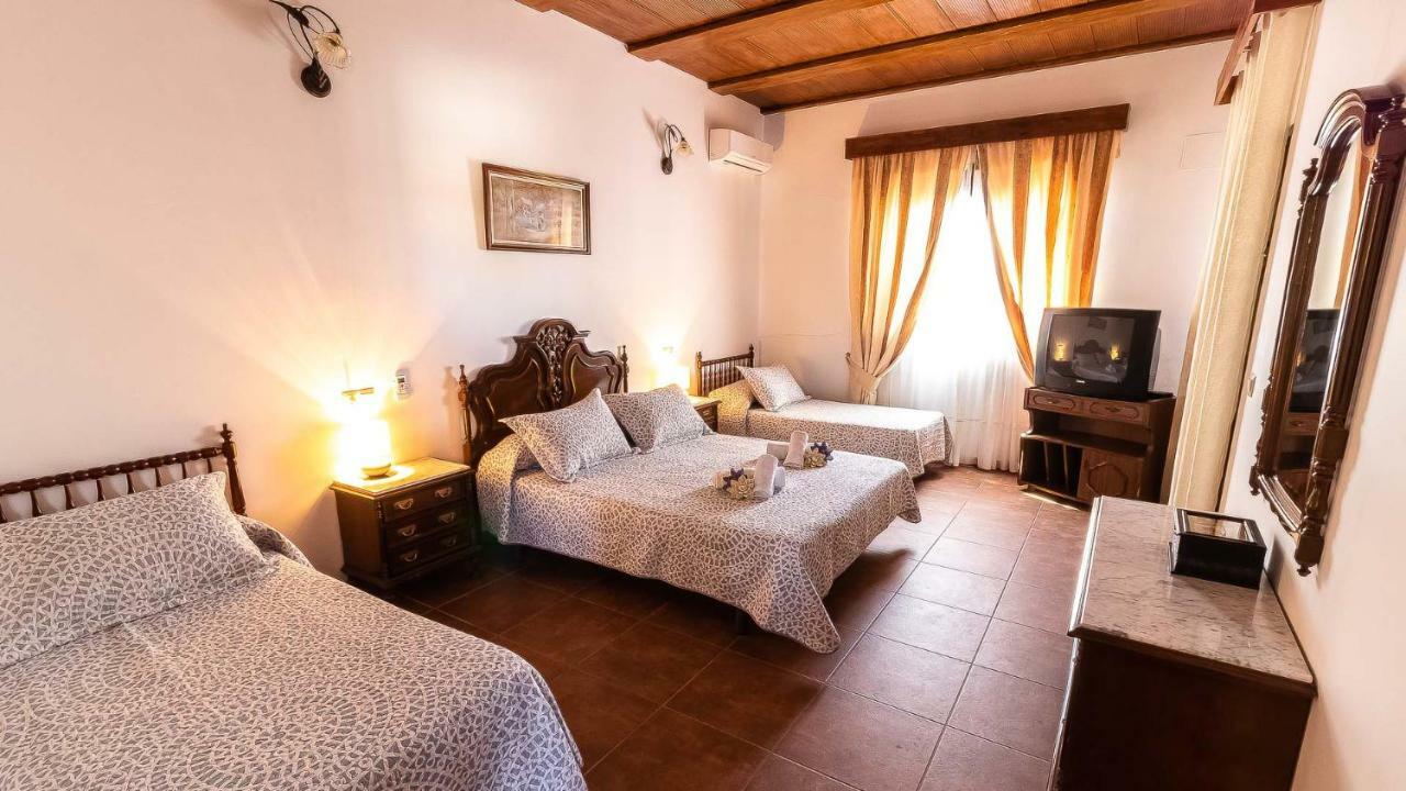 Casa Rural Villa Paquita La Lantejuela Exterior photo